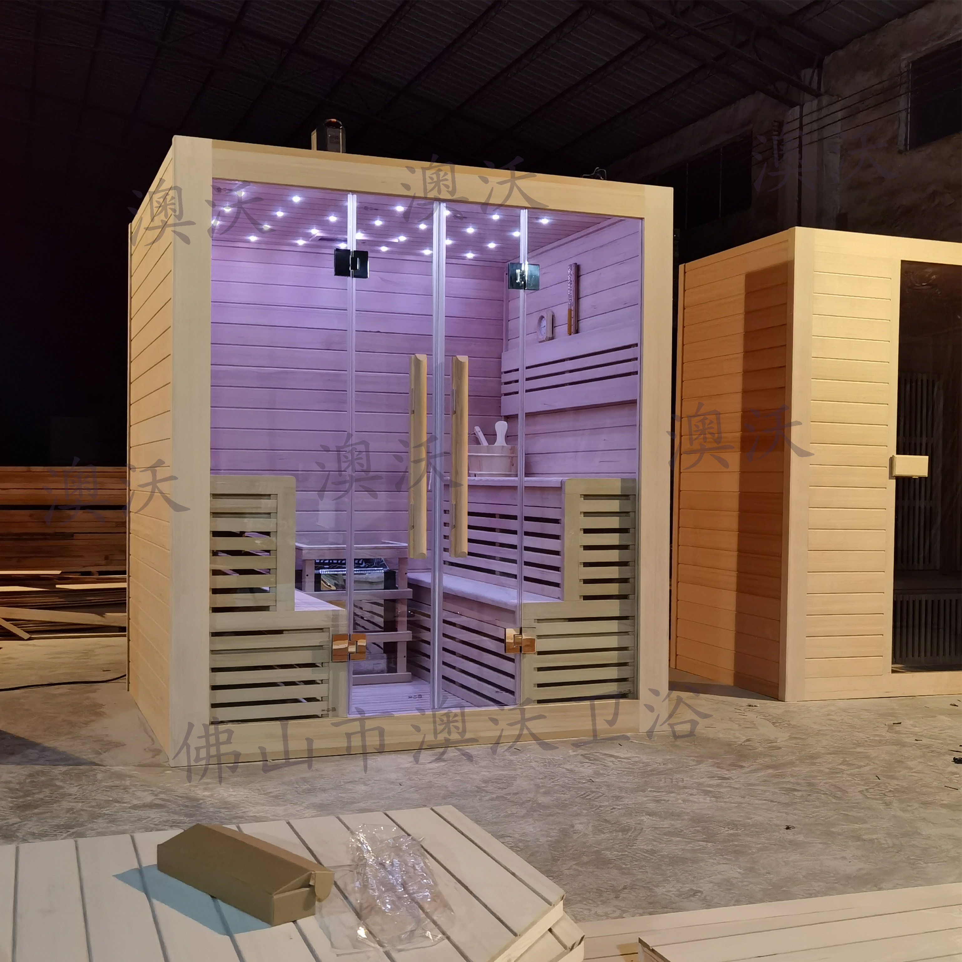 Factory Directly Supply Hemlock Red Cedar Steam Wooden Indoor Outdoor Traditional Sauna with Double benchs